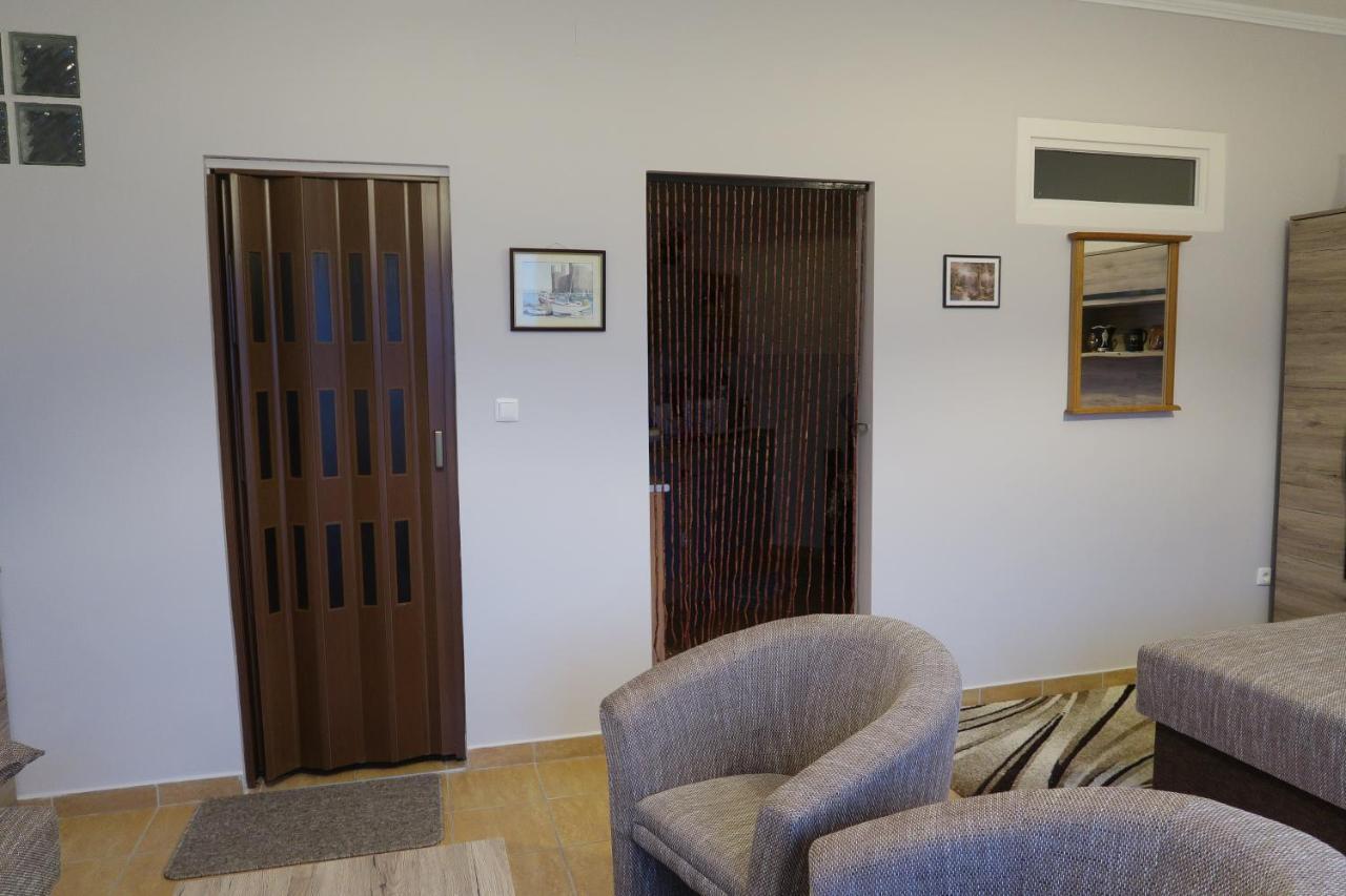 Eva Apartman Szigetvár Exterior foto