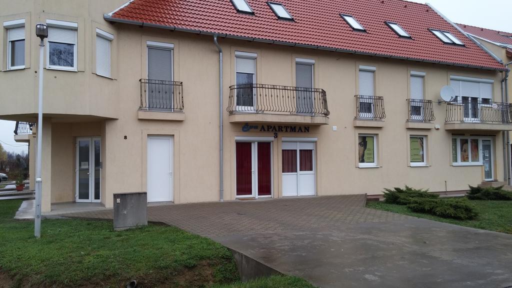Eva Apartman Szigetvár Cameră foto